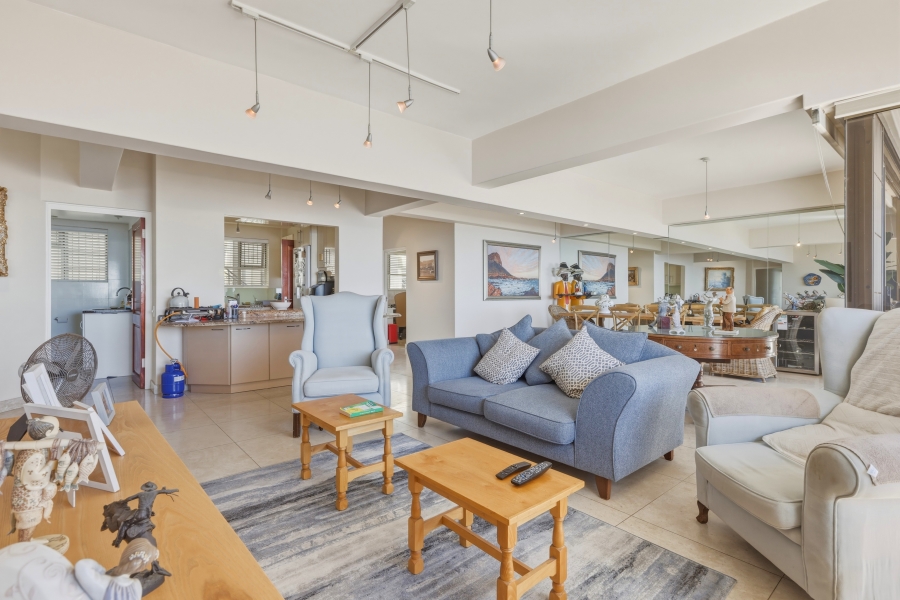 3 Bedroom Property for Sale in Sea Point Western Cape